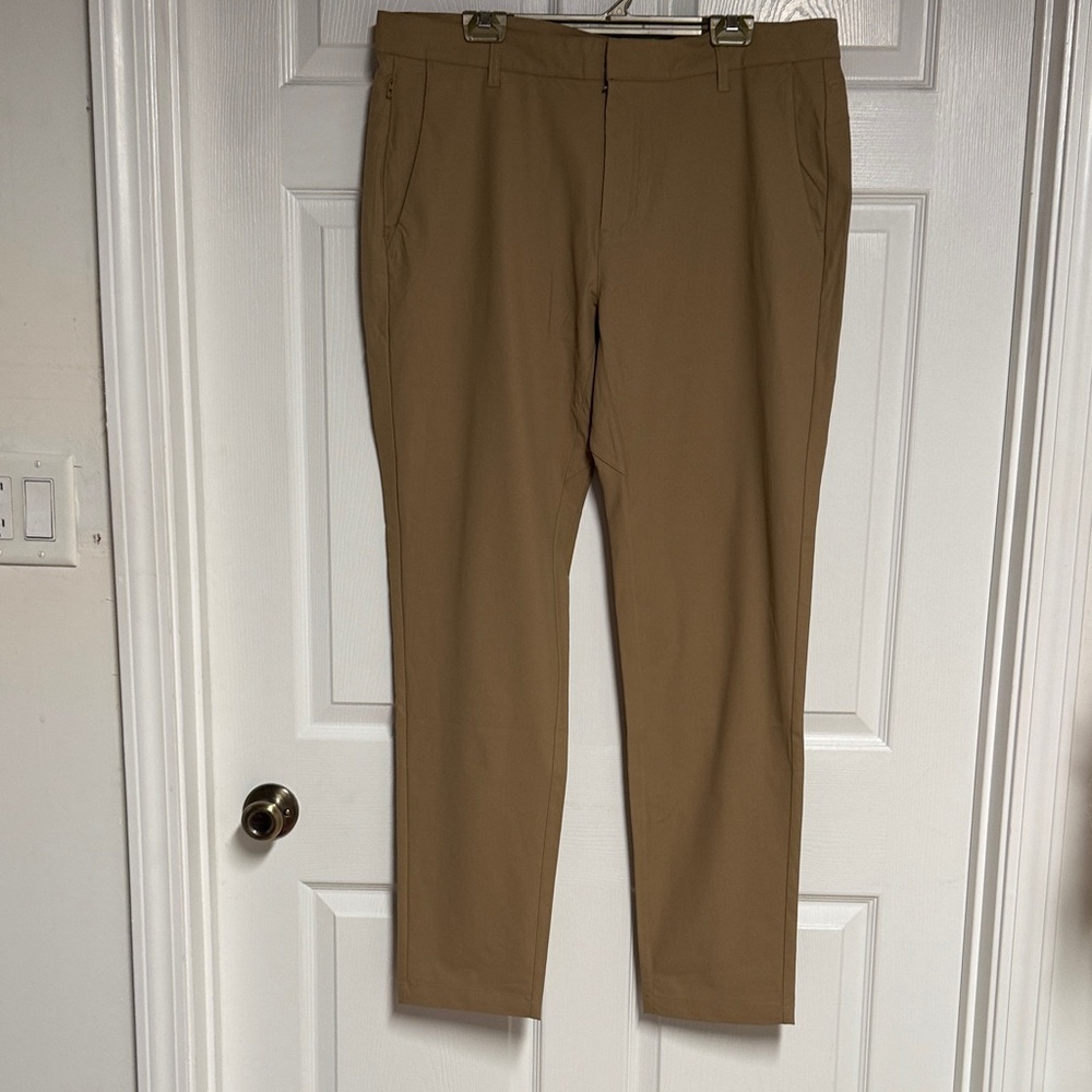 Fabletics Men's Khaki Chinos